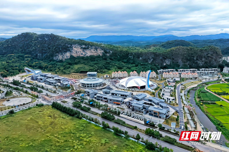 久弥新, 舞龙一等奖, 创意 久弥新, 舞龙一等奖, 创意