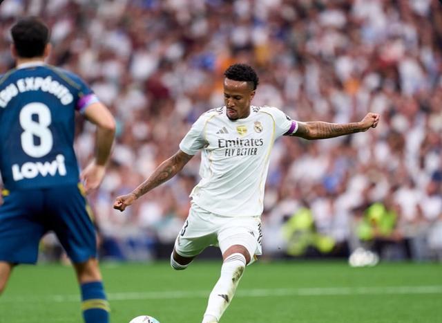 出快速反击, 突破推进反 出快速反击, 突破推进反